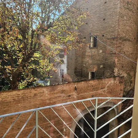 Dei Gallucci モデナ